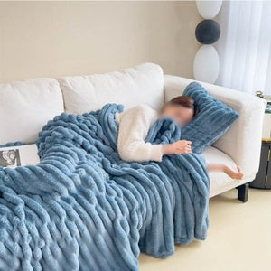 Blanket: Luxuriously Plush, Multipurpose & for All Seasons - Blue Color