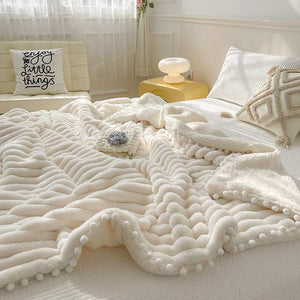 Blanket: Multipurpose Cozy Cover - Comfort for All Seasons - Main Showcase - Buy Now!